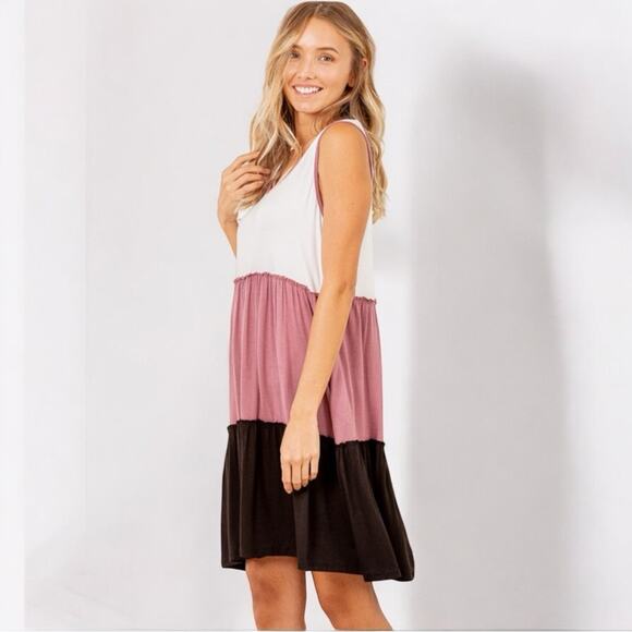 Color Block Sleeveless Swing Tank Midi Dress with Side Pockets - Picture 4 of 8